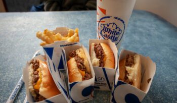 The History of White Castle: A Tale of Innovation and Burger Revolution