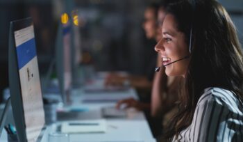 How to Set Up a Call Center System to Support Your Franchisees Effectively