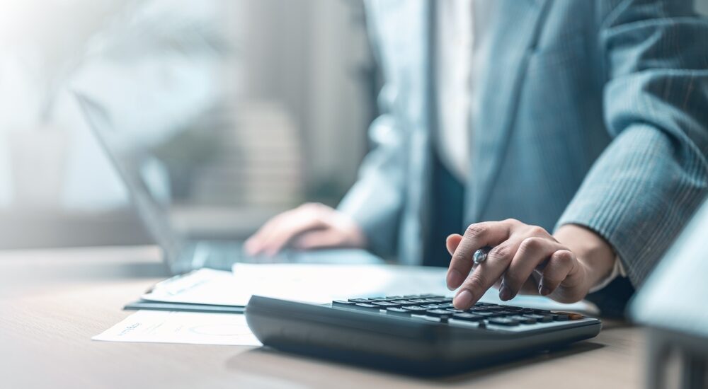 What Ways Can Franchisees Finance a Franchise Investment?